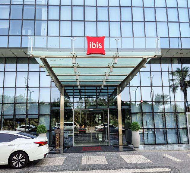 Front view of ibis Abu Dhabi Gate hotel